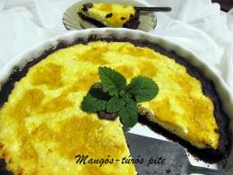 Mangós-túrós pite